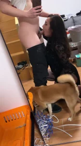 商场厕所里面跟女友搞起真的是太刺激了