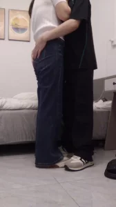 真实偷情少妇，有对白，有完整版